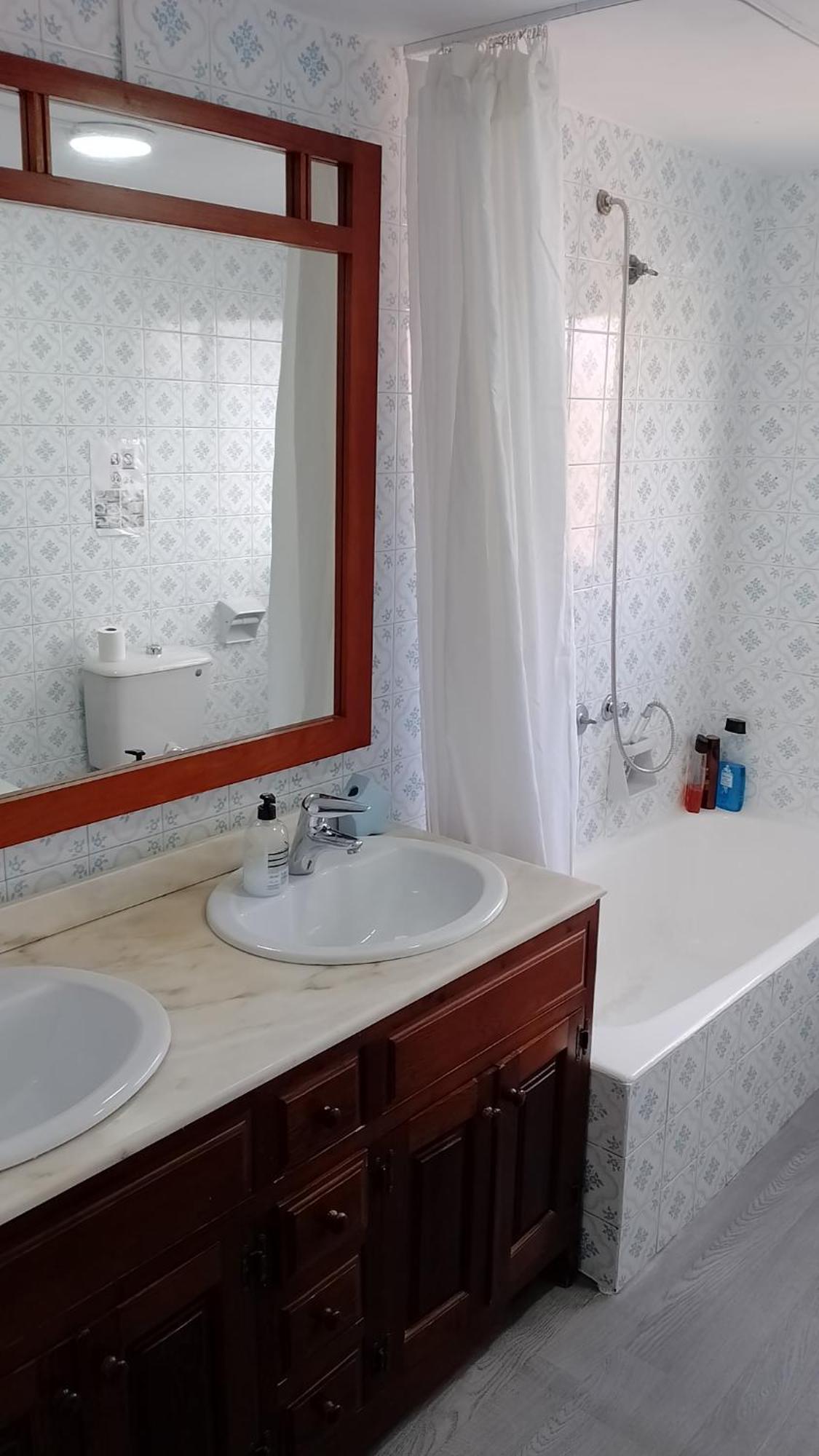Habitacion Privada Centro Malaga Cerca Tren Maria Zambrano Y Playa Muy Buena Conexion Wifi Exterior foto
